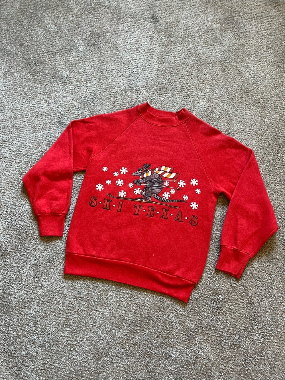 VTG 80’s Armadillo Ski Texas Red Crewneck Sweate - Picture 2 of 5